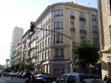 Pensionat Maison Bonfils 5*